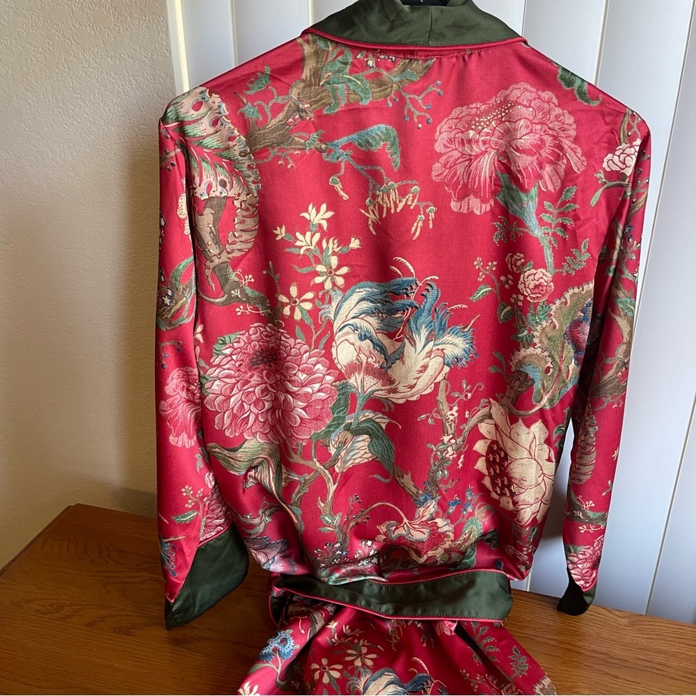 Pottery Barn Dahlia Robe Size S - Picture 4 of 12